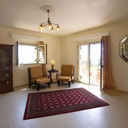 Sleeps 6