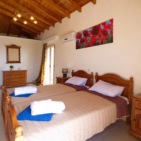 Sleeps 6